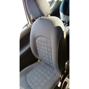 peugeot 206 berlina del año 2002