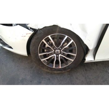 volvo v40 del año 2017