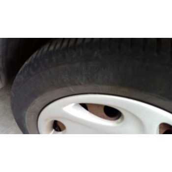 peugeot 206 berlina del año 2002