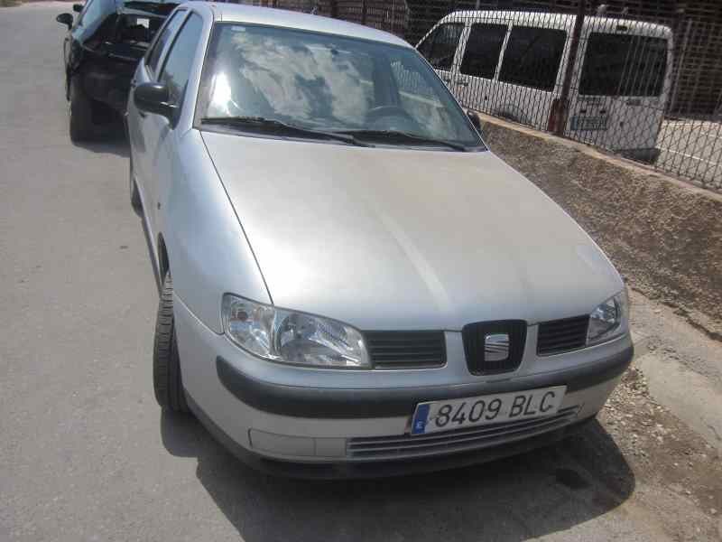 seat ibiza (6k1) del año 2001