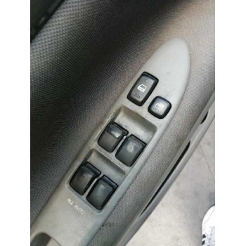 toyota avensis verso (m20) del año 2002