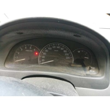 toyota avensis verso (m20) del año 2002