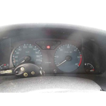 citroën xsara berlina del año 2002