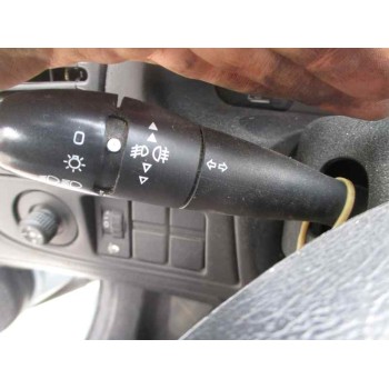 citroën xsara berlina del año 2002