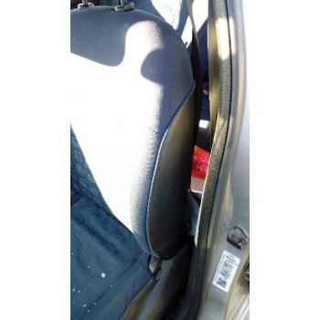 peugeot 206 berlina del año 2002