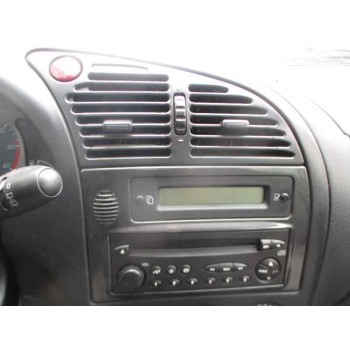 citroën xsara berlina del año 2002