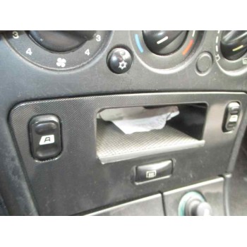 citroën xsara berlina del año 2002