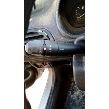 peugeot 206 berlina del año 2002