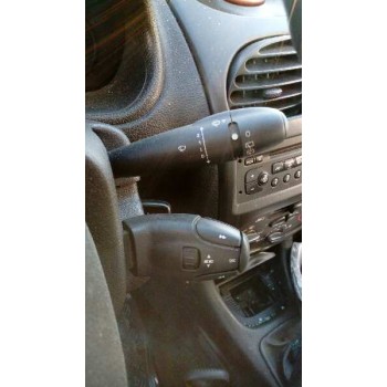 peugeot 206 berlina del año 2002