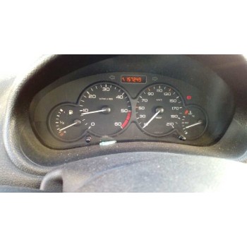 peugeot 206 berlina del año 2002