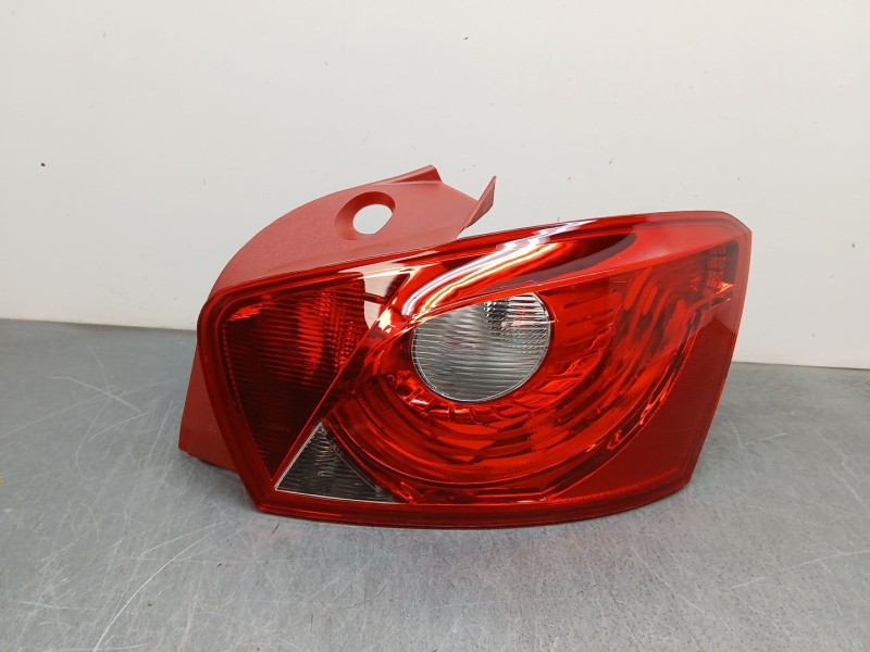 Recambio de piloto trasero derecho para seat ibiza (6j5) 1.2 tdi referencia OEM IAM 6j4945096h 16852232 