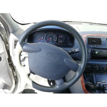 kia carnival ii del año 2003