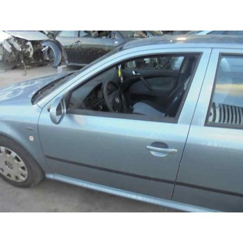 skoda octavia berlina (1u2) del año 2002