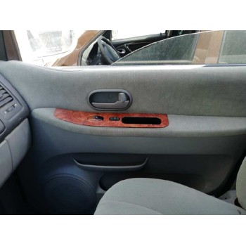 kia carnival ii del año 2003