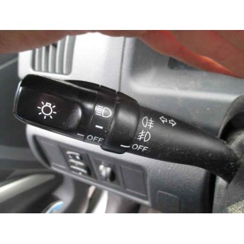 toyota corolla verso (r1) del año 2006