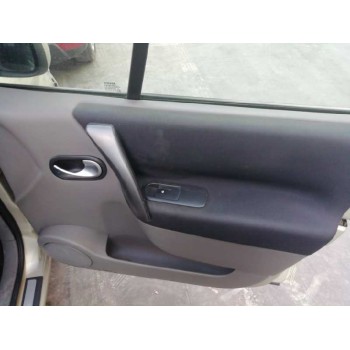 renault grand scenic del año 2005