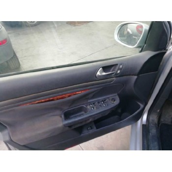 volkswagen golf v berlina (1k1) del año 2006