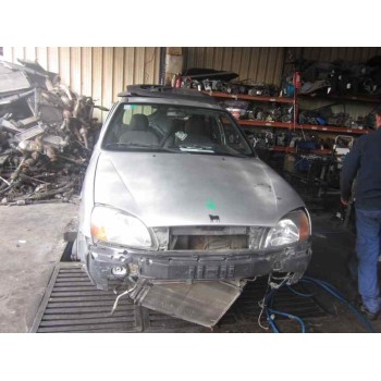 ford fiesta berlina (dx) del año 2000