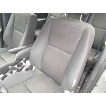 toyota corolla verso (r1) del año 2006