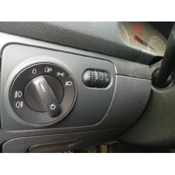 volkswagen golf v berlina (1k1) del año 2006