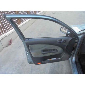 skoda octavia berlina (1u2) del año 2002