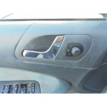 skoda octavia berlina (1u2) del año 2002