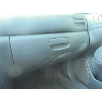 skoda octavia berlina (1u2) del año 2002