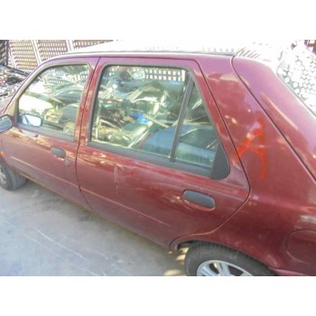 ford fiesta berlina (dx) del año 2002