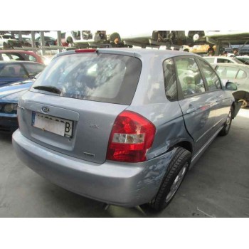 kia cerato del año 2004