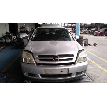 opel vectra c berlina del año 2003