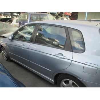 kia cerato del año 2004