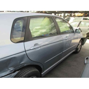 kia cerato del año 2004