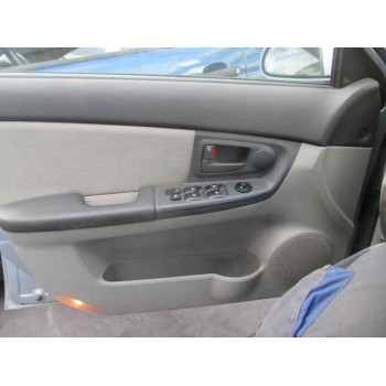 kia cerato del año 2004