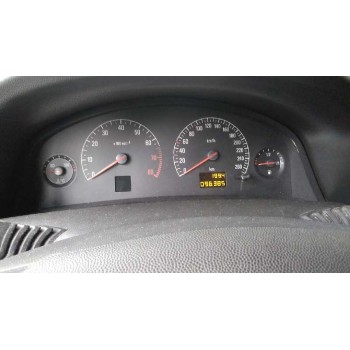 opel vectra c berlina del año 2003