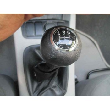 kia cerato del año 2004