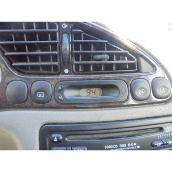 ford fiesta berlina (dx) del año 2002