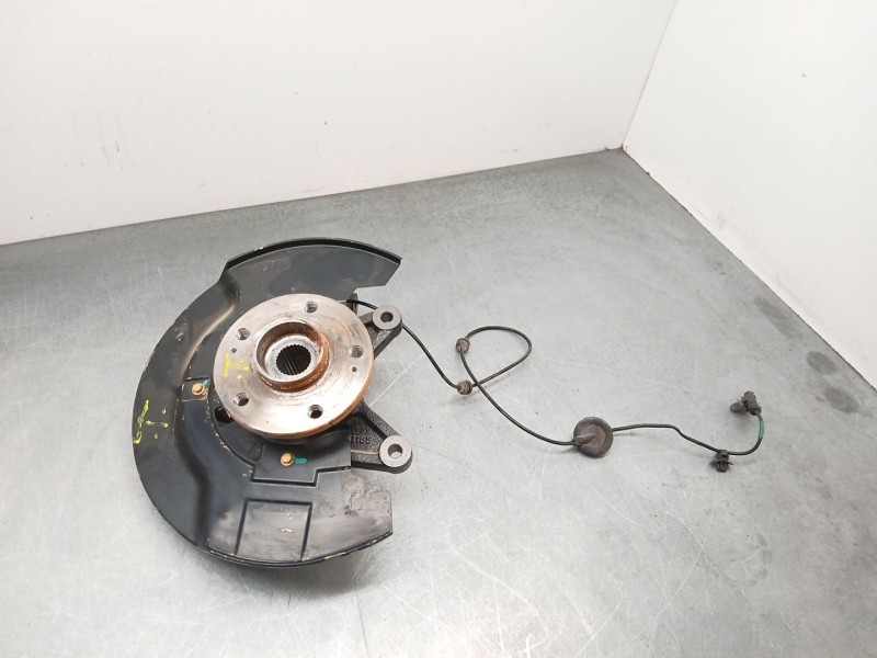 Recambio de mangueta delantera derecha para omoda 5 referencia OEM IAM 204003229AA 20240403H858 