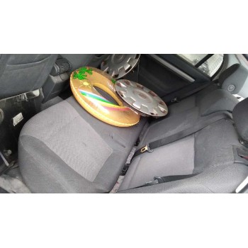 opel vectra c berlina del año 2003