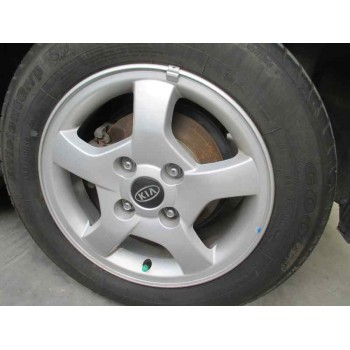 kia cerato del año 2004