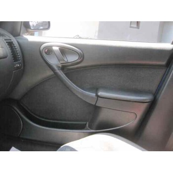 citroën xsara berlina del año 2002