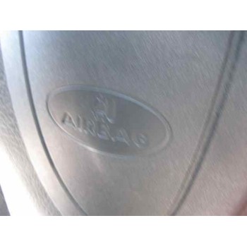 citroën xsara berlina del año 2002