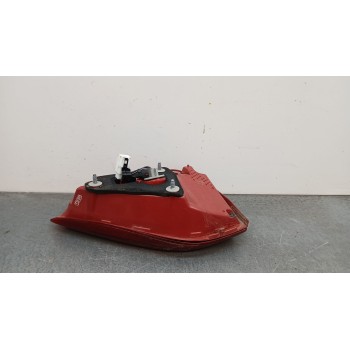 Recambio de piloto trasero izquierdo interior para kia stonic (yb) 1.2 cvvt referencia OEM IAM 92403H8400  