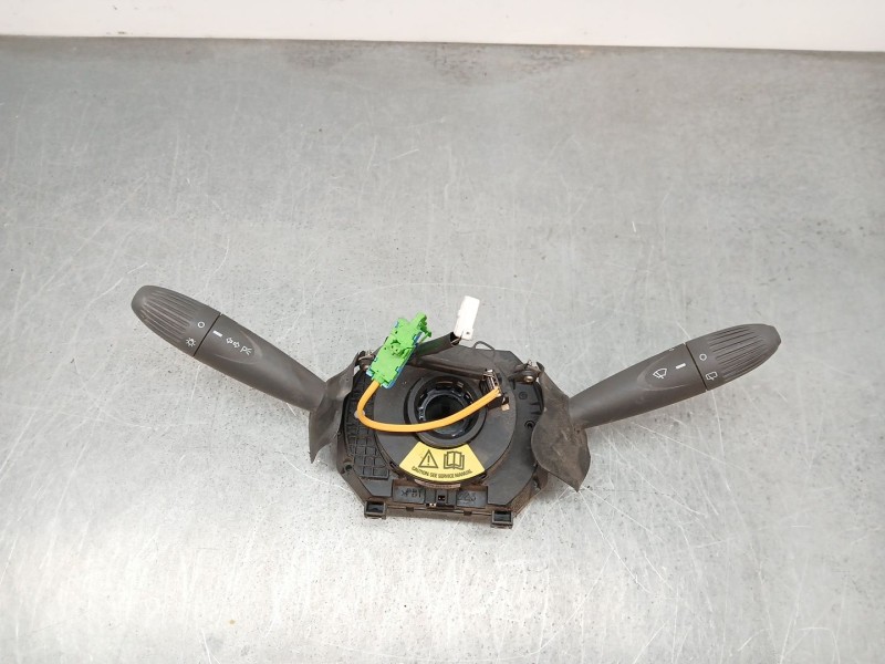 Recambio de mando multifuncion para fiat panda / panda classic (169_) 1.2 (169.axb11, 169.axb1a) referencia OEM IAM 735360977  