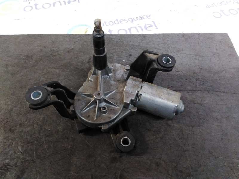 Recambio de motor limpia trasero para opel astra gtc enjoy referencia OEM IAM 13105981 0390201591 
