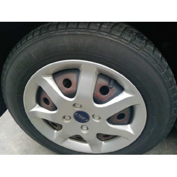 ford focus berlina (cak) del año 2003