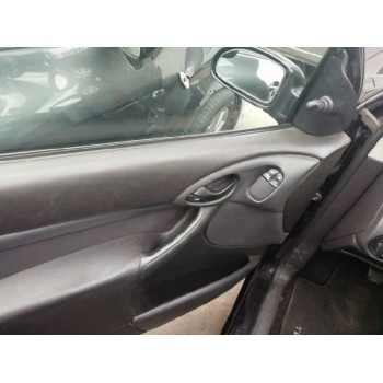 ford focus berlina (cak) del año 2003