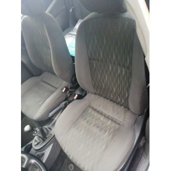 ford focus berlina (cak) del año 2003