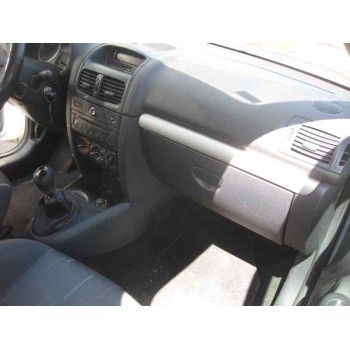 renault clio ii fase ii (b/cb0) del año 2004