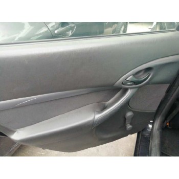 ford focus berlina (cak) del año 2003