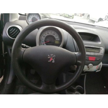 peugeot 107 del año 2007